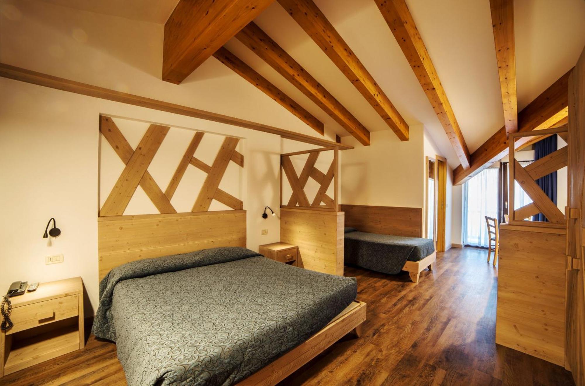 Hotel Al Plan Andalo Exterior photo
